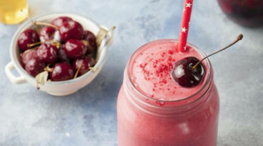 chocolate cherry smoothie